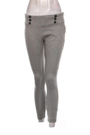 Damenhose Zara, Größe L, Farbe Mehrfarbig, Preis 14,99 €
