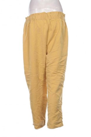 Γυναικείο παντελόνι Zara, Μέγεθος XL, Χρώμα Κίτρινο, Τιμή 13,80 €