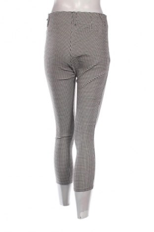 Pantaloni de femei Zara, Mărime M, Culoare Multicolor, Preț 71,05 Lei