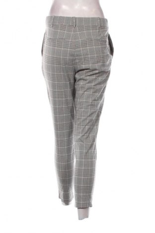 Pantaloni de femei Zara, Mărime S, Culoare Multicolor, Preț 50,99 Lei