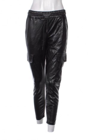 Pantaloni de femei Zara, Mărime M, Culoare Negru, Preț 71,05 Lei