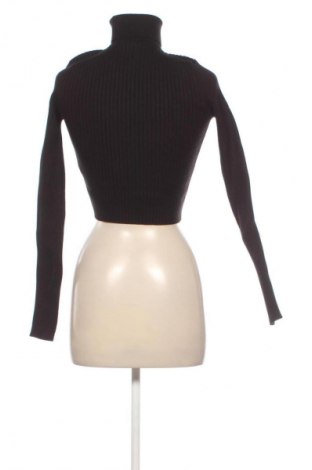 Dámský svetr Bershka, Velikost S, Barva Černá, Cena  366,00 Kč