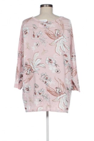 Дамски пуловер Betty Boop, Размер XXL, Цвят Многоцветен, Цена 29,00 лв.