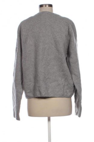 Дамски пуловер Hugo Boss, Размер M, Цвят Сив, Цена 132,99 лв.