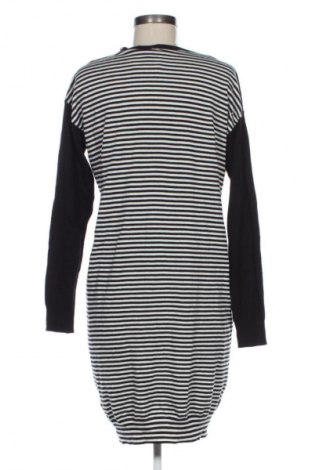 Дамски пуловер Liu Jo, Размер L, Цвят Многоцветен, Цена 250,55 лв.