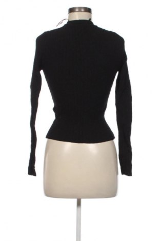 Dámský svetr Pull&Bear, Velikost M, Barva Černá, Cena  179,00 Kč