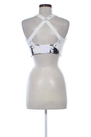 Top sport de damă. Unbranded, Mărime M, Culoare Multicolor, Preț 39,47 Lei