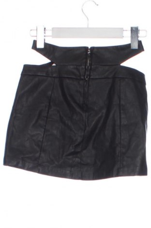 Top de femei Bershka, Mărime XS, Culoare Negru, Preț 76,32 Lei