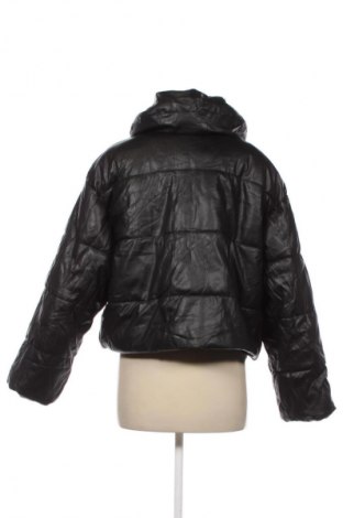 Γυναικείο δερμάτινο μπουφάν Zara, Μέγεθος M, Χρώμα Μαύρο, Τιμή 25,99 €