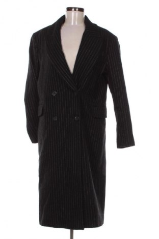 Дамско палто Bershka, Размер S, Цвят Многоцветен, Цена 88,01 лв.