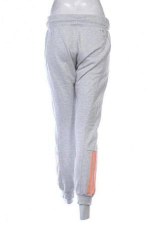 Damen Sporthose Adidas, Größe S, Farbe Grau, Preis € 20,97