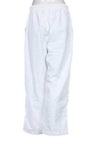 Дамско спортно долнище Crane, Размер L, Цвят Бял, Цена 14,99 лв.