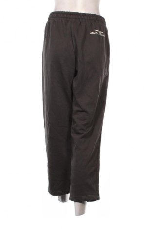 Damen Sporthose New Balance, Größe XL, Farbe Grau, Preis 28,99 €