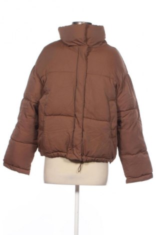 Dámska bunda  Bershka, Veľkosť M, Farba Hnedá, Cena  30,95 €