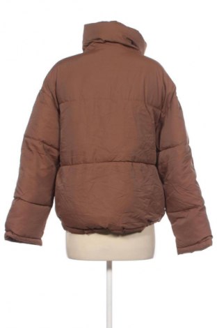 Dámska bunda  Bershka, Veľkosť M, Farba Hnedá, Cena  30,95 €
