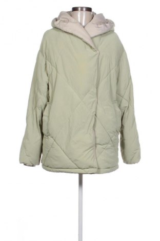 Γυναικείο μπουφάν Bershka, Μέγεθος S, Χρώμα Πράσινο, Τιμή 30,00 €