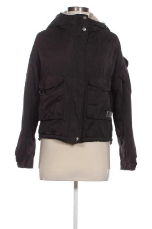 Geacă de femei Bershka, Mărime S, Culoare Negru, Preț 154,34 Lei