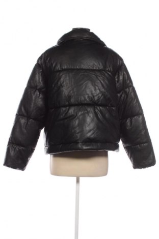 Γυναικείο μπουφάν C&A, Μέγεθος L, Χρώμα Μαύρο, Τιμή 47,62 €
