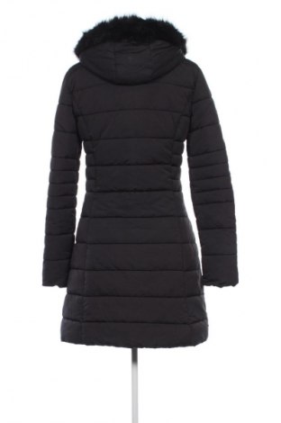 Dámská bunda  Champion, Velikost M, Barva Černá, Cena  1 127,00 Kč