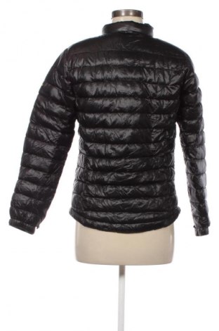 Дамско яке Columbia, Размер M, Цвят Черен, Цена 122,99 лв.