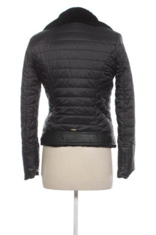 Дамско яке Guess, Размер S, Цвят Черен, Цена 116,15 лв.