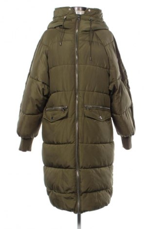 Дамско яке Pull&Bear, Размер S, Цвят Зелен, Цена 58,65 лв.