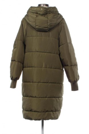 Дамско яке Pull&Bear, Размер S, Цвят Зелен, Цена 58,65 лв.