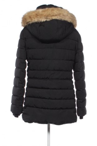 Dámska bunda  Zara, Veľkosť M, Farba Čierna, Cena  20,97 €