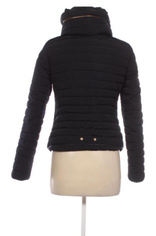 Дамско яке Zara, Размер S, Цвят Черен, Цена 41,04 лв.