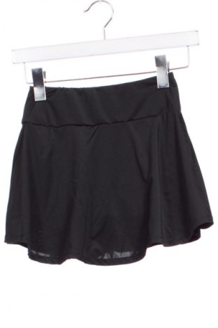 Детска пола Adidas, Размер 5-6y/ 116-122 см, Цвят Черен, Цена 34,00 лв.