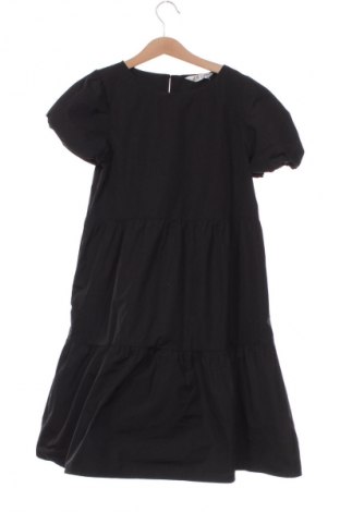 Детска рокля H&M, Размер 8-9y/ 134-140 см, Цвят Черен, Цена 23,94 лв.