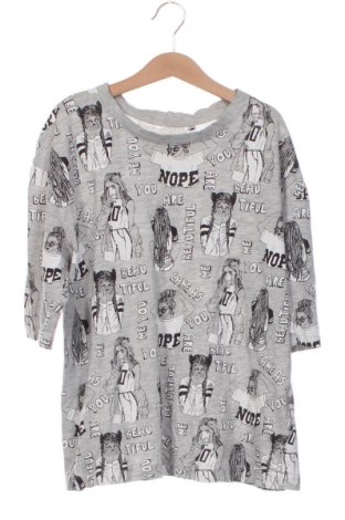 Детска тениска Here+There, Размер 12-13y/ 158-164 см, Цвят Многоцветен, Цена 12,00 лв.