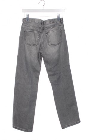 Детски дънки Bershka, Размер 10-11y/ 146-152 см, Цвят Сив, Цена 31,92 лв.