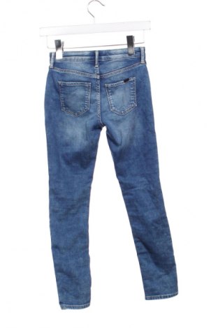 Detské džínsy  H&M, Veľkosť 8-9y/ 134-140 cm, Farba Modrá, Cena  16,37 €