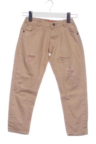 Детски дънки Unbranded, Размер 7-8y/ 128-134 см, Цвят Бежов, Цена 31,92 лв.