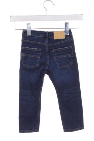 Детски дънки Zara, Размер 18-24m/ 86-98 см, Цвят Син, Цена 18,00 лв.