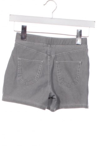 Dětské krátké kalhoty  H&M, Velikost 10-11y/ 146-152 cm, Barva Šedá, Cena  177,00 Kč