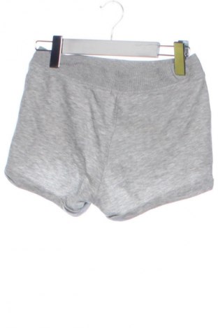 Детски къс панталон H&M, Размер 12-13y/ 158-164 см, Цвят Сив, Цена 14,06 лв.