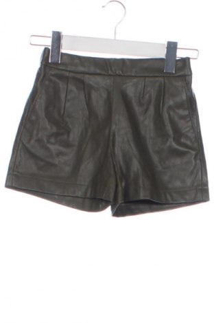 Детски къс панталон Page One, Размер 8-9y/ 134-140 см, Цвят Зелен, Цена 14,00 лв.