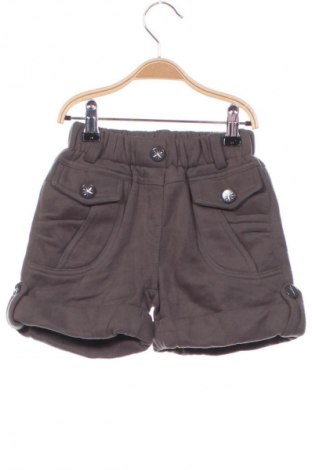Pantaloni scurți pentru copii Unbranded, Mărime 4-5y/ 110-116 cm, Culoare Gri, Preț 61,74 Lei