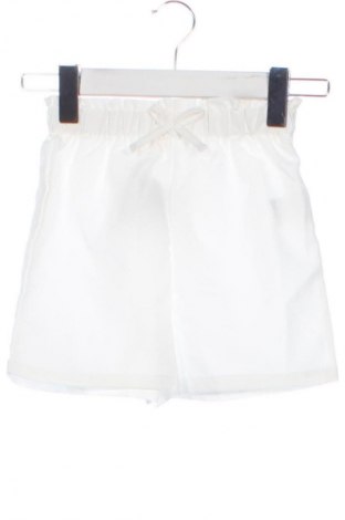 Παιδικό κοντό παντελόνι Unbranded, Μέγεθος 5-6y/ 116-122 εκ., Χρώμα Εκρού, Τιμή 7,19 €