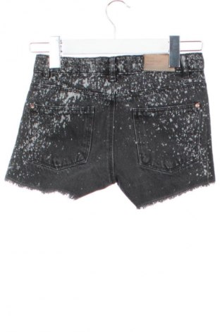 Παιδικό κοντό παντελόνι Zara, Μέγεθος 8-9y/ 134-140 εκ., Χρώμα Πολύχρωμο, Τιμή 6,14 €