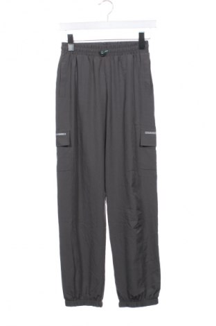 Kinderhose C&A, Größe 11-12y/ 152-158 cm, Farbe Grau, Preis € 7,99