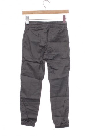 Dětské kalhoty  H&M, Velikost 8-9y/ 134-140 cm, Barva Šedá, Cena  266,00 Kč