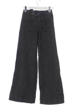 Детски панталон H&M, Размер 15-18y/ 170-176 см, Цвят Сив, Цена 11,99 лв.