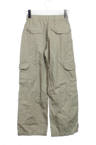 Детски панталон H&M, Размер 10-11y/ 146-152 см, Цвят Зелен, Цена 21,51 лв.