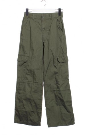 Детски панталон H&M, Размер 12-13y/ 158-164 см, Цвят Зелен, Цена 21,51 лв.