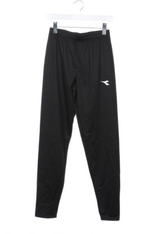 Dětské tepláky Diadora, Velikost 13-14y/ 164-168 cm, Barva Černá, Cena  449,00 Kč