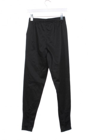 Dětské tepláky Diadora, Velikost 13-14y/ 164-168 cm, Barva Černá, Cena  449,00 Kč