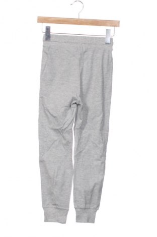 Gyerek sport nadrág H&M, Méret 7-8y / 128-134 cm, Szín Szürke, Ár 5 016 Ft